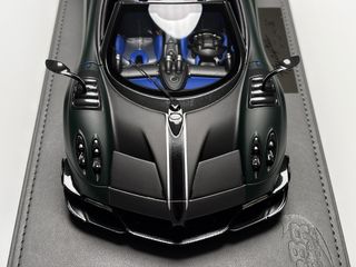 Pagani Huayra Roadster BC 1:18 BBR Edição Limitada