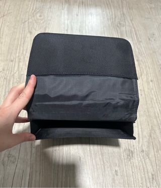 Carpeta documentos Audi