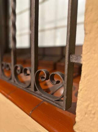 Reja de hierro forjado