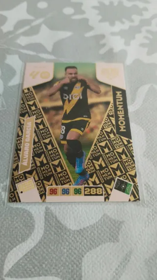 Cromo Álvaro García Momentum Adrenalyn