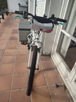 Bicicleta BTWIN (sin estrenar)