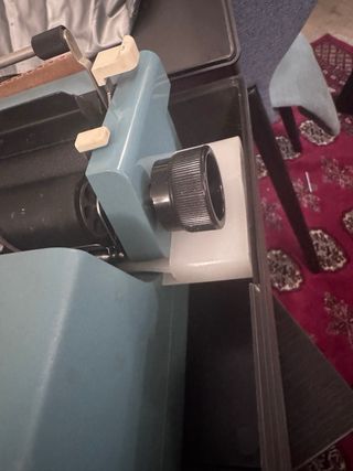 Máquina de escribir Olivetti Studio 46 con maletín