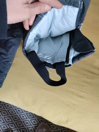 Mono de nieve infantil para tres años