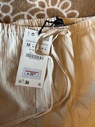Pantalon CON ETIQUETA talla M