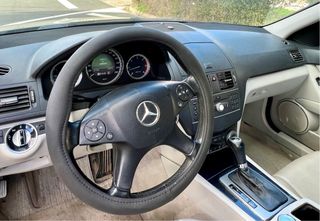 Mercedes-Benz Clase C 2011