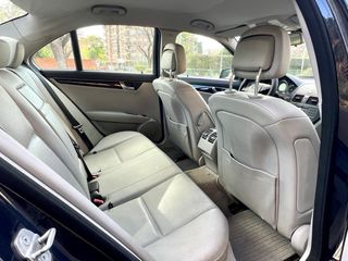 Mercedes-Benz Clase C 2011