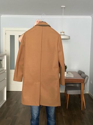 Gabardina hombre marrón como nueva