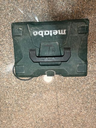 Radial Metabo a batería con cargador y maletín