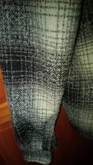 Abrigo Zara cuadros gris sin estrenar