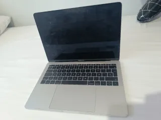 MacBook Pro 13 Plata 2017