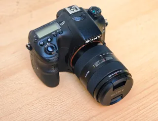 Cámara Sony a77II + Objetivo 16-105mm