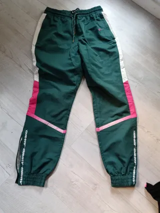 Pantalón chándal DKNY verde y rosa
