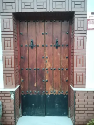 Puerta Madera Exterior Rústica