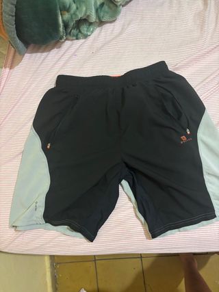 Pantalones de chándal negros y grises