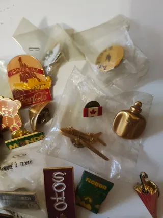 Lote pins vintage franceses