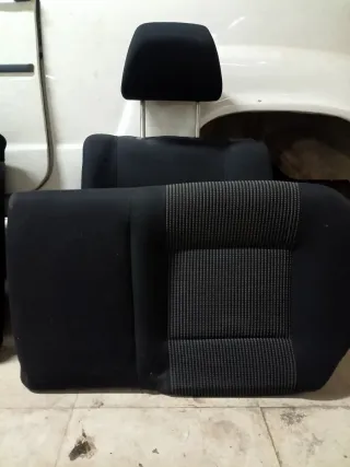Asientos traseros VW Golf IV