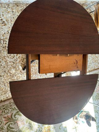 Mesa redonda extensible de madera