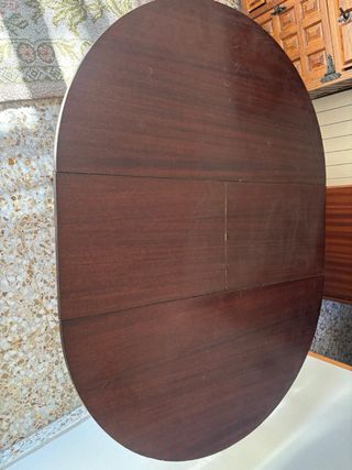 Mesa redonda extensible de madera