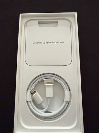 2x iPhone 12 128GB (Bianco e Rosso) 180€ CADUNO