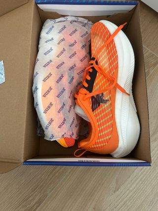 Zapatillas Running Joma R3000