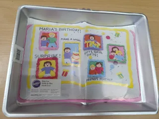 Molde Tarta Libro Wilton