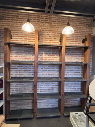 Estantería diseño madera y metal