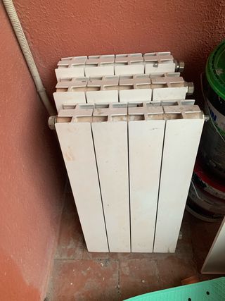 Radiadores de pared de agua