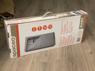 Armario de tela gris con cremallera