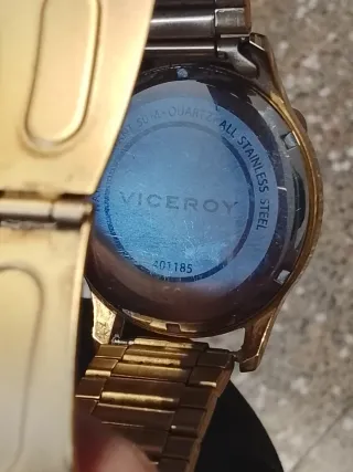 Reloj Viceroy Dorado y Negro