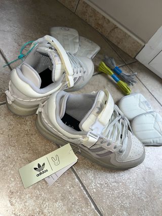 Adidas Forum Gris y Blanco