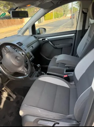 Volkswagen Touran 2013