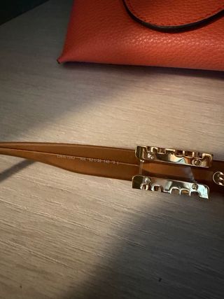 Gafas de sol Loewe marrones y doradas