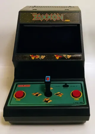 Raro Coleco Sega ZAXXON 3D Tabletop Handheld Game
