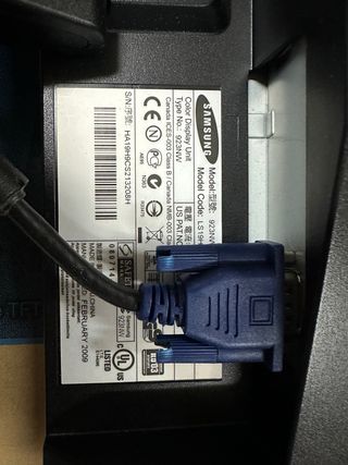 Samsung SyncMaster 923W Monitor 19