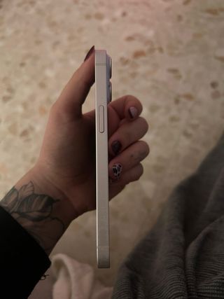 iPhone 14 256GB Multicolor