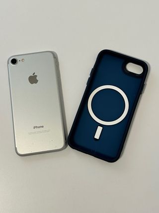 iPhone 7 128Gb caja original, funda y cristales