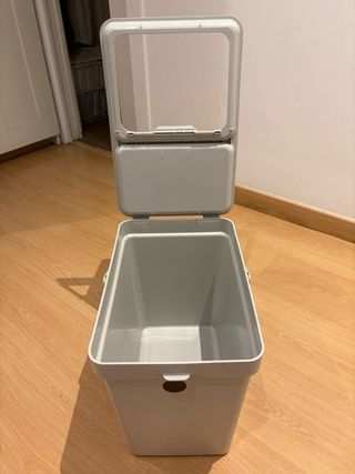 2 Cubos con tapa gris Ikea