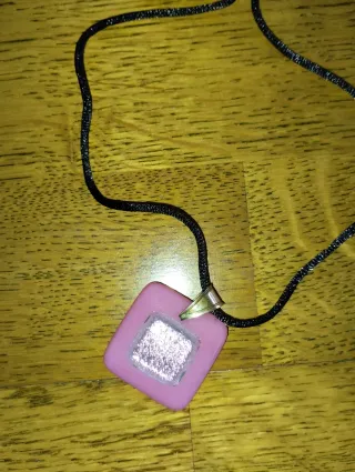 Colgante Cristal Dicroico Rosa