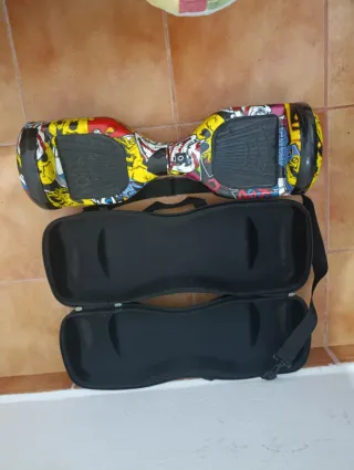 Hoverboard con cargador y funda En buen estado