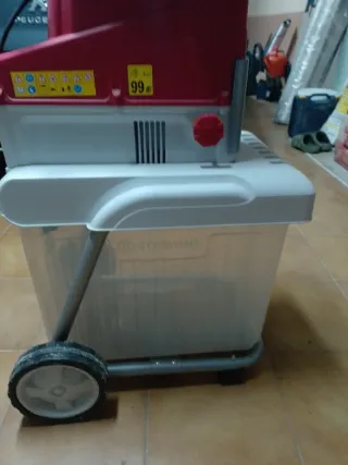 Trituradora ramas Sterwins SDS2810