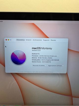 MacBook Pro Touch Bar 1TB (1000 GB di SSD)