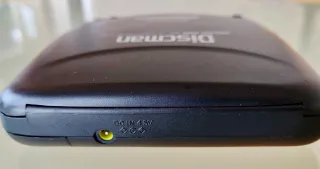 Discman Sony Mega Bass D-140 Negro
