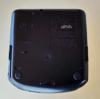 Discman Sony Mega Bass D-140 Negro