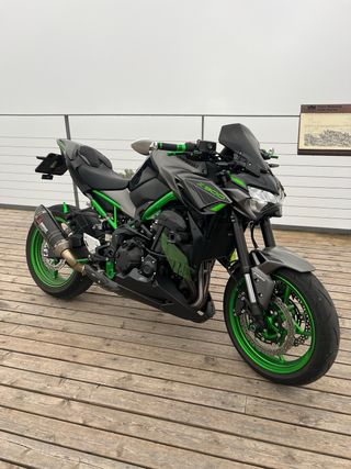 Escape Akrapovic Z900 Carbono