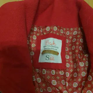 Chaqueta roja corta Talla S