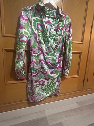 Vestido estampado verde y morado