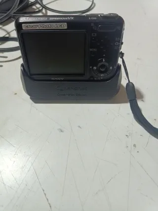 Cámara Digital Sony Cyber-shot Optical Zoom 3x