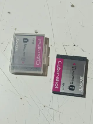 Cámara Digital Sony Cyber-shot Optical Zoom 3x