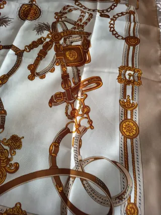 Pañuelo Gîl de Losne Beige y Dorado (Paris)