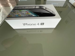 Scatola iPhone 4s Apple Argento con documenti